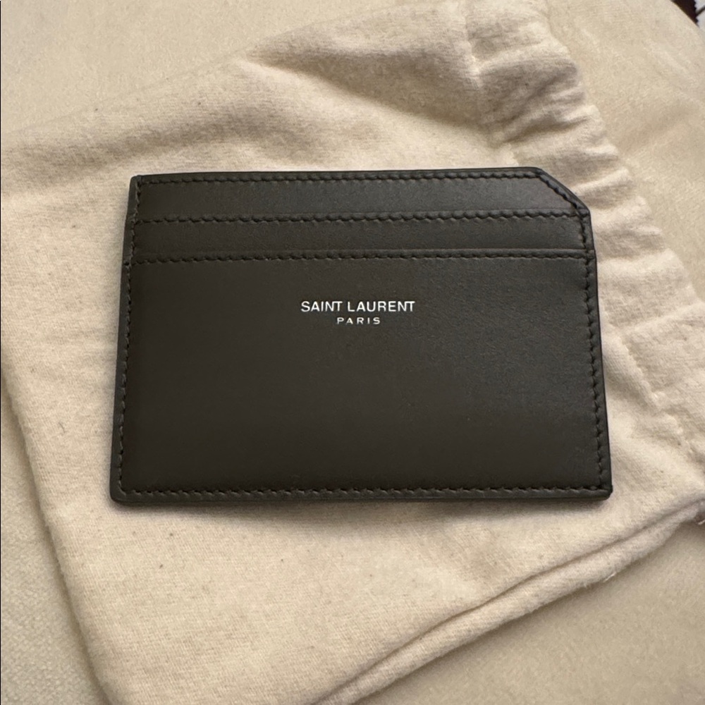 Men’s Saint Laurent Paris Open Card Case in Olive